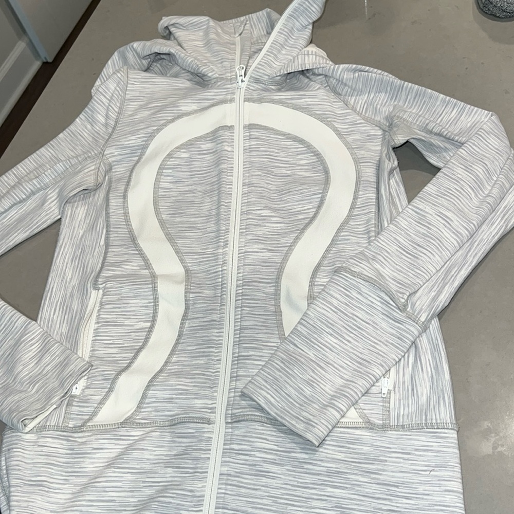 lululemon athletica Light Gray & White Hooded Zip-Up Jacket